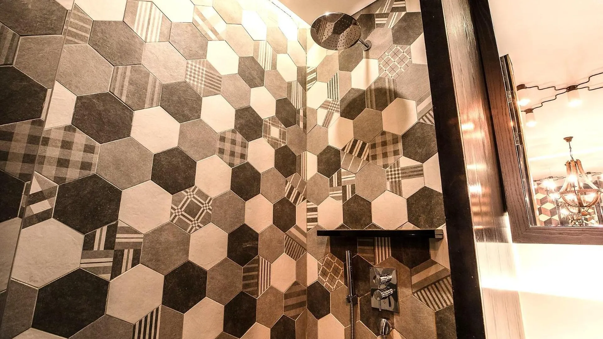 ***  Hotel The Designers Cheongnyangni Seul Corea del Sud